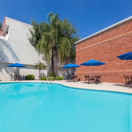Wyndham Garden Monterrey Norte San Nicolás de los Garzas Eksteriør bilde